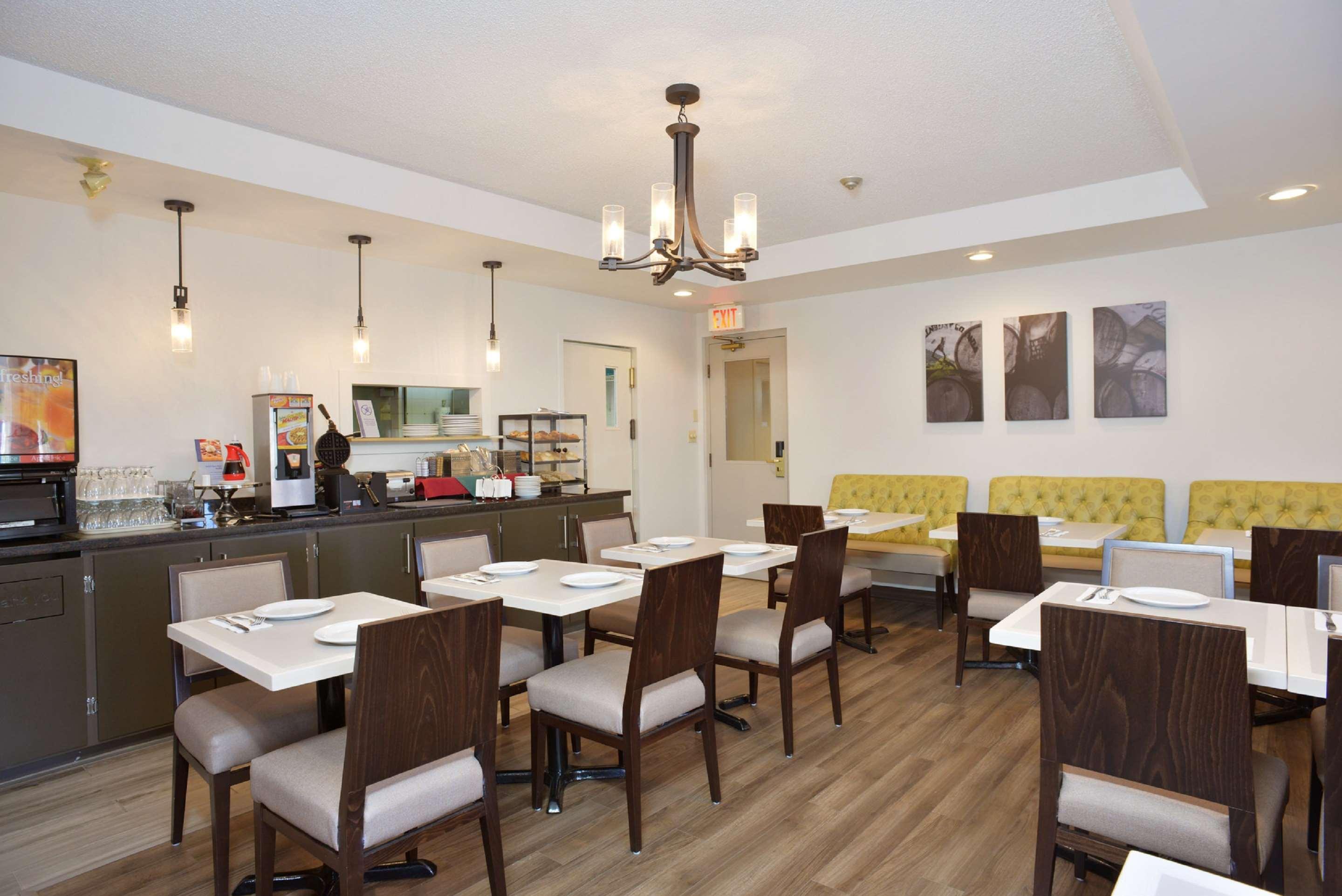 Best Western Colonel Butler Inn Niagara-on-the-Lake Екстер'єр фото