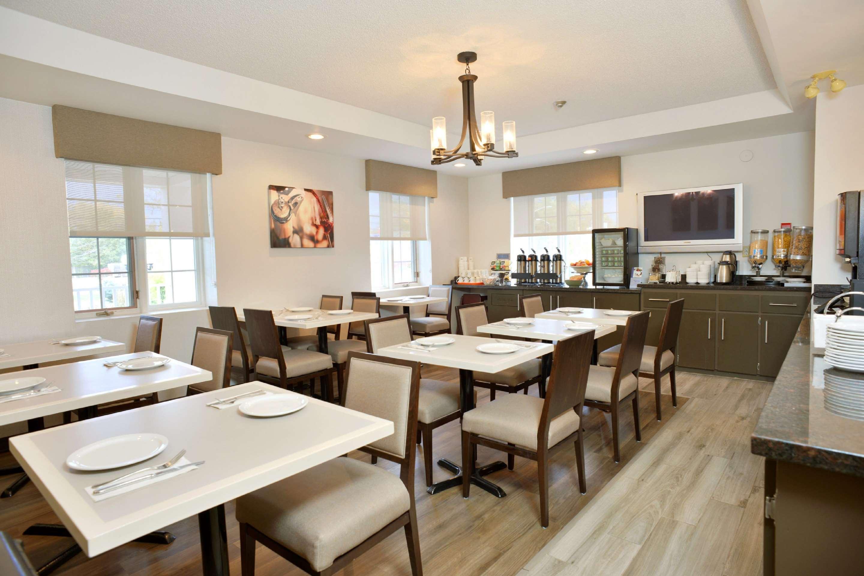 Best Western Colonel Butler Inn Niagara-on-the-Lake Екстер'єр фото