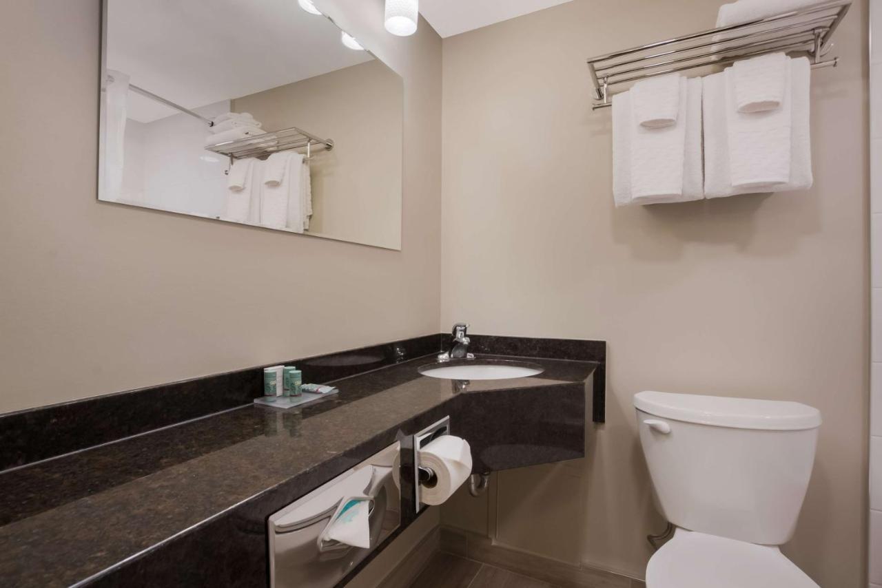 Best Western Colonel Butler Inn Niagara-on-the-Lake Екстер'єр фото