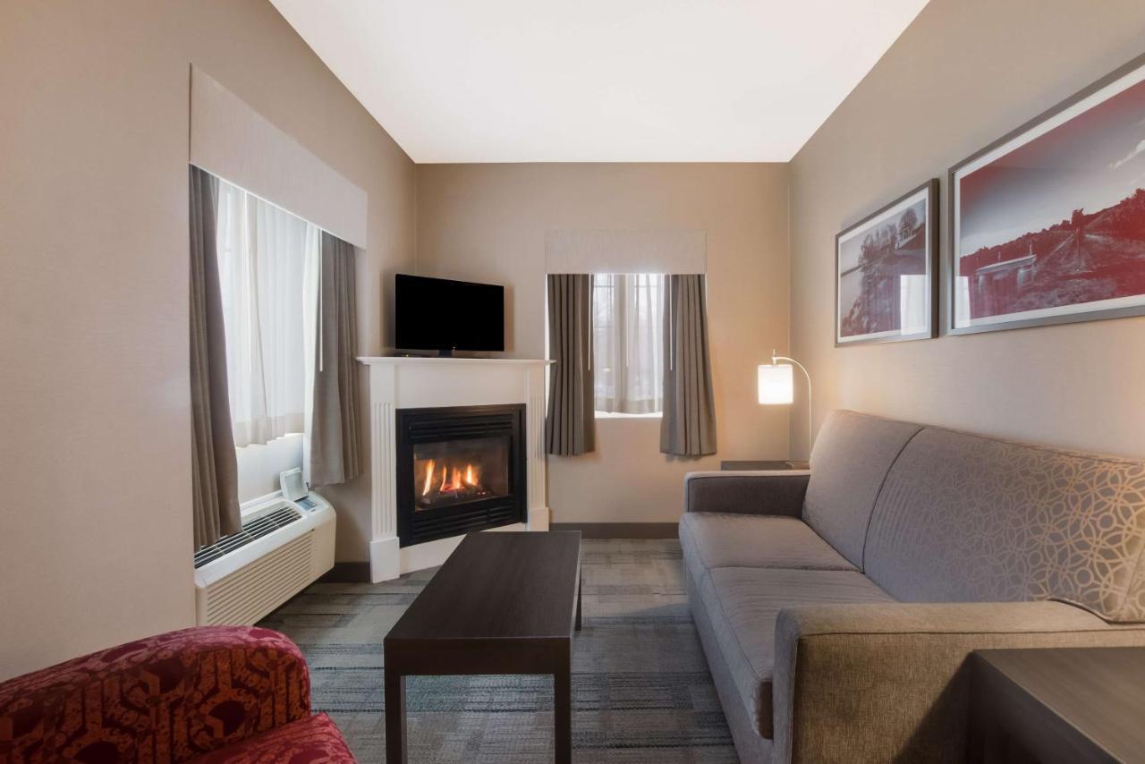 Best Western Colonel Butler Inn Niagara-on-the-Lake Екстер'єр фото